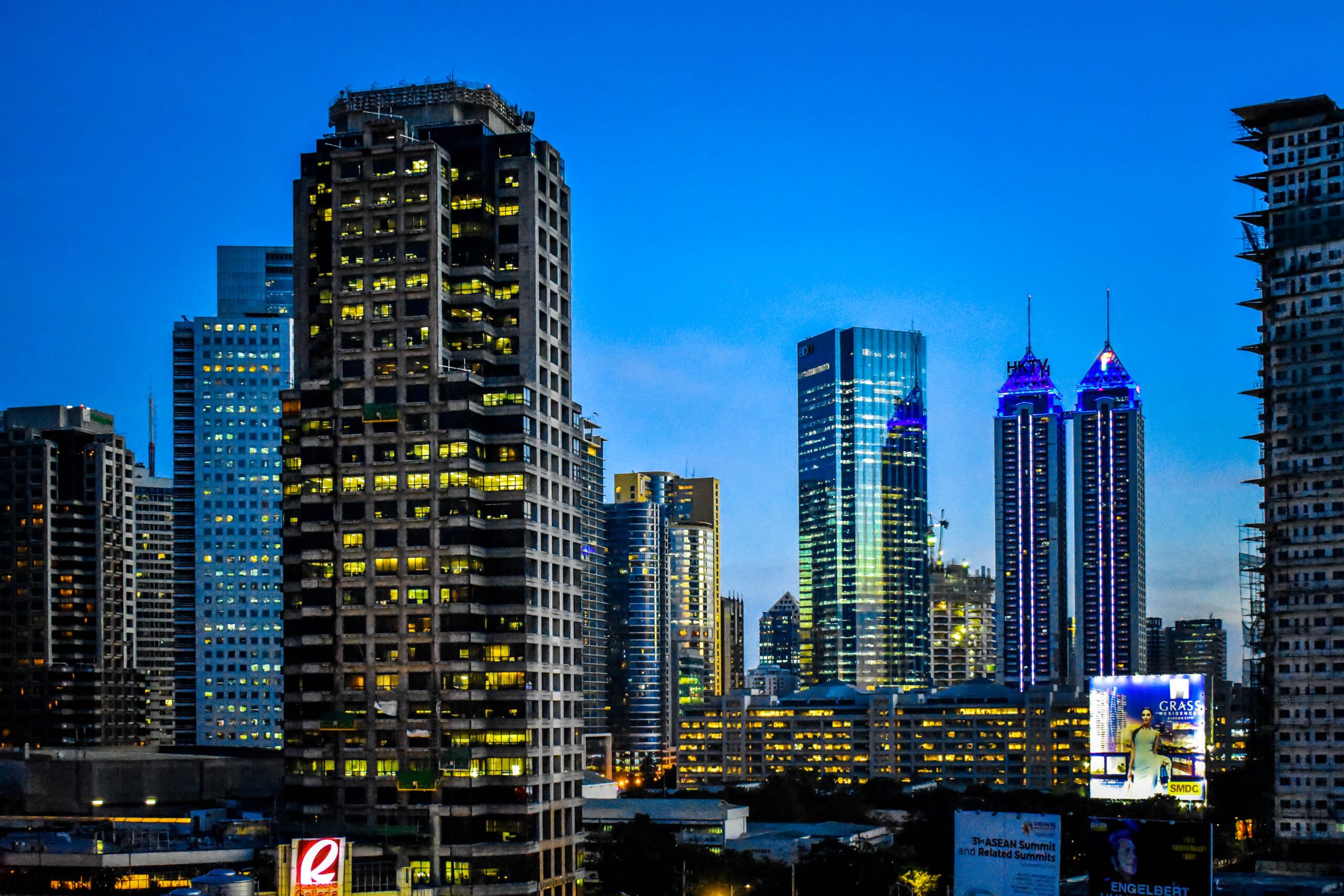 pasig skyline